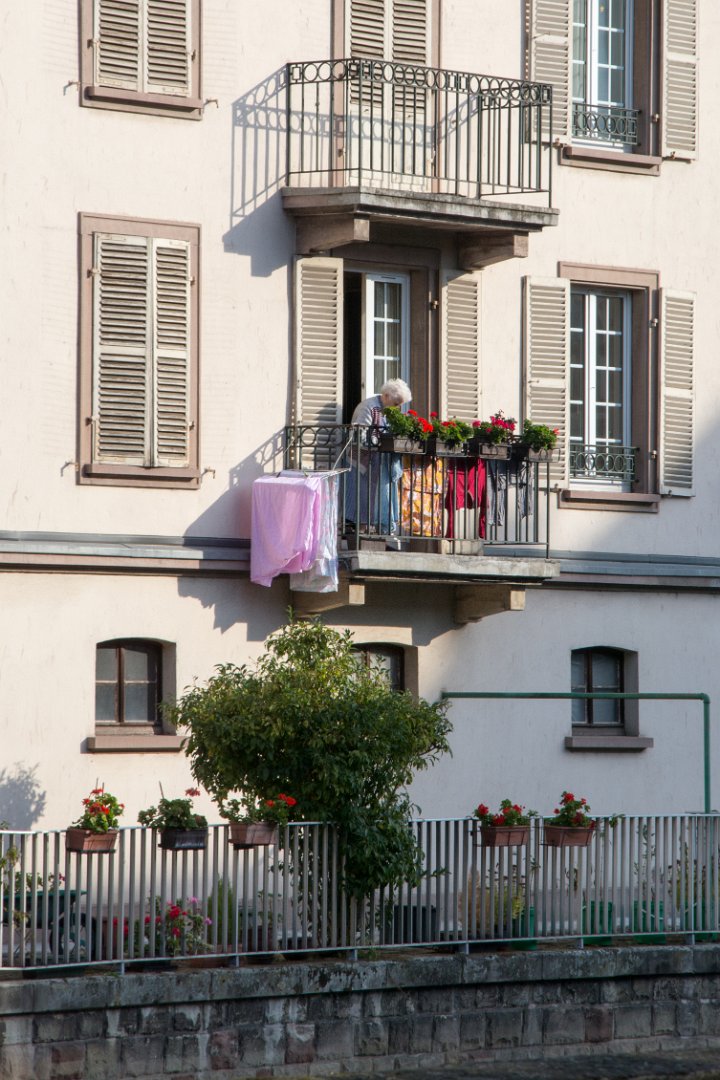 20161010100012
